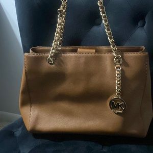 Mk( Michael kors) tote bag